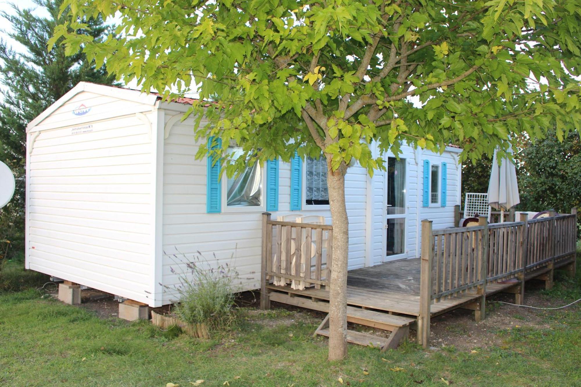 Camping Du Pontis Verteillac Exterior photo